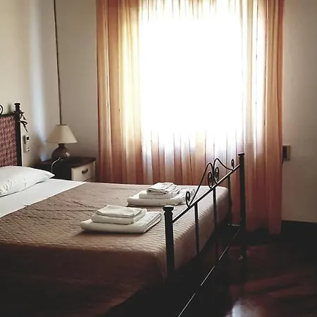 Guardiana Del Castello Tatil Evi *