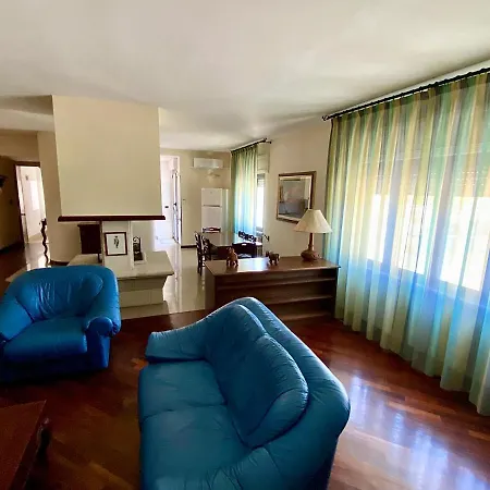 Guardiana Del Castello Otranto