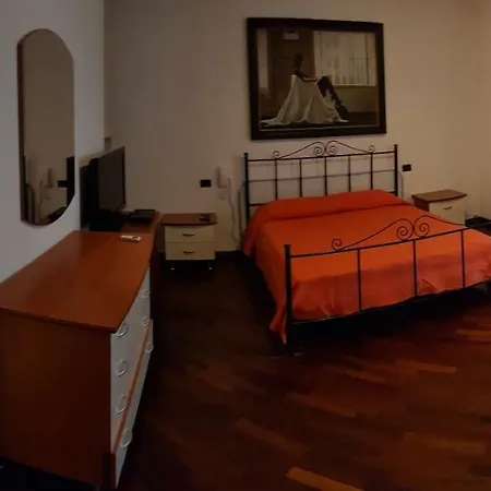 Guardiana Del Castello * Otranto