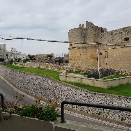Guardiana Del Castello Feriehus Otranto