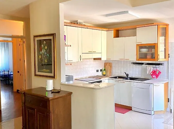 Tatil Evi Guardiana Del Castello *