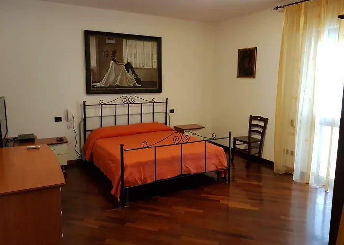 Guardiana Del Castello Tatil Evi *