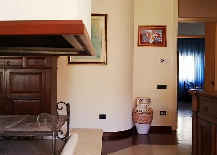 Tatil Evi Guardiana Del Castello *